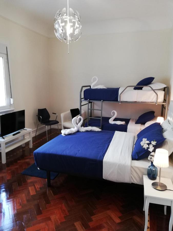 Blue Bairro Guesthouse Лиссабон Экстерьер фото