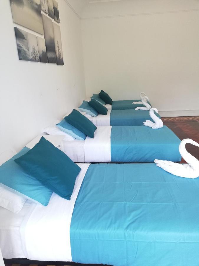Blue Bairro Guesthouse Лиссабон Экстерьер фото